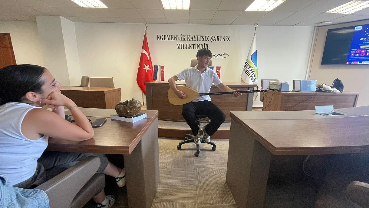 Fethiye'de uluslararası öğrencilerden kültürel diplomasi buluşması