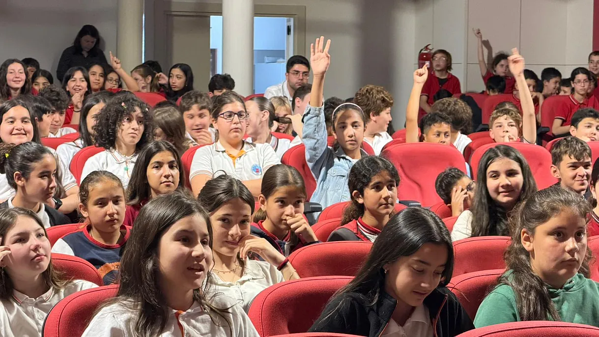 Fethiye'de 'Su Krizi ve Sağlıklı Yaşam Paneli' yoğun katılımla gerçekleştirildi