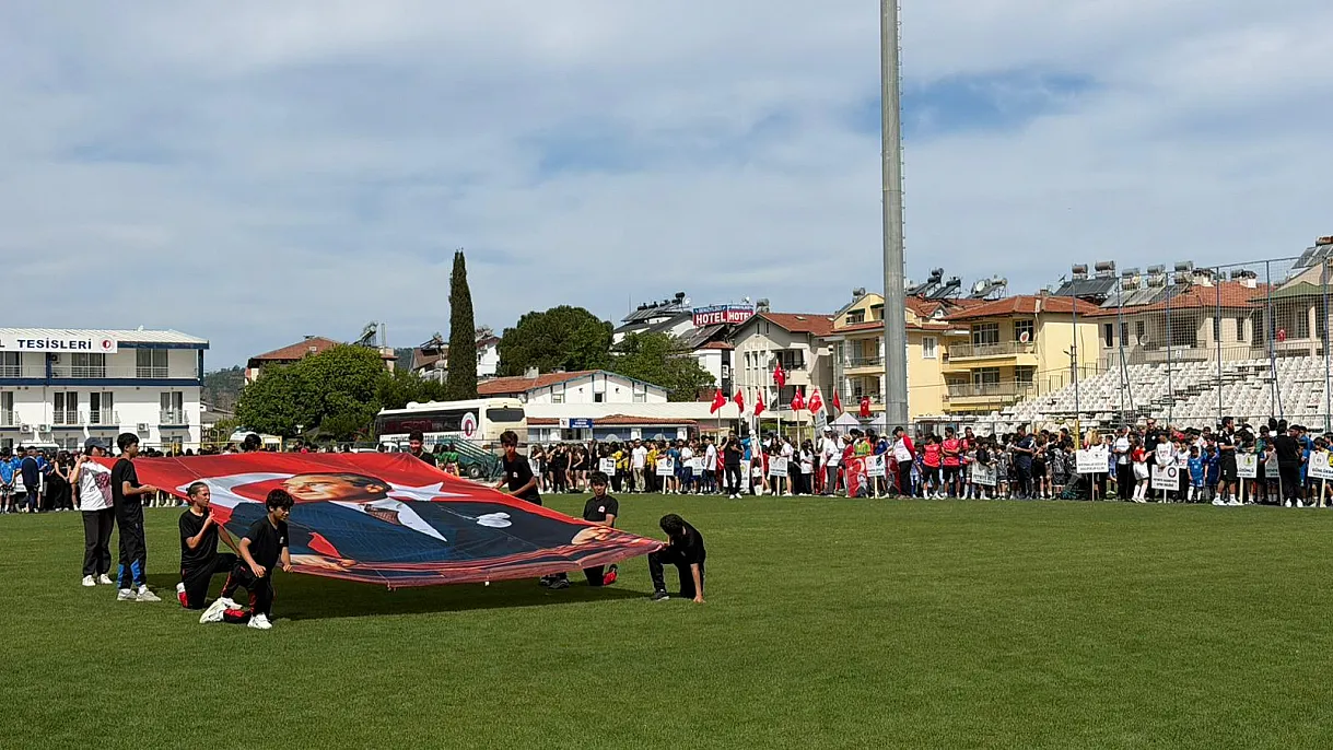 Gençliğin Bayramı Fethiye'de Coşkuyla Kutlandı
