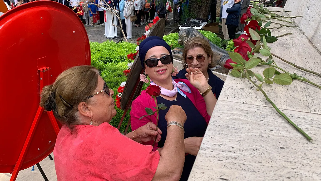 Fethiye'de gençlik ve STK'lar 19 Mayıs'ta Cumhuriyet Meydanı'nda buluştu