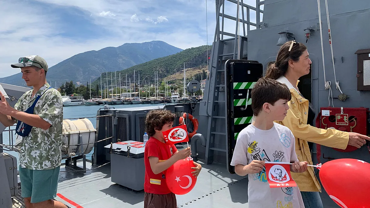 TCG Köyceğiz Fethiye'de vatandaşlarla buluştu: 19 Mayıs'a özel ziyaret
