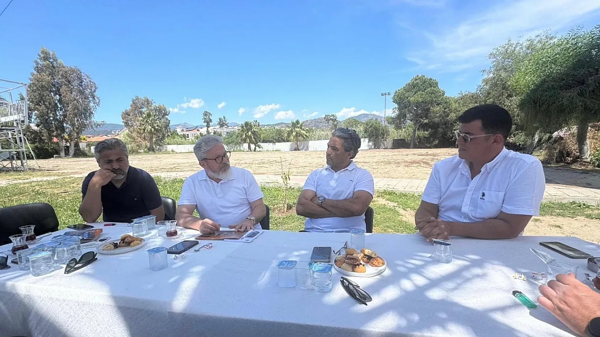 "Türkiye Yüzyılı Vizyonuyla Esnafımızın ve Turizmcimizin Arkasındayız"