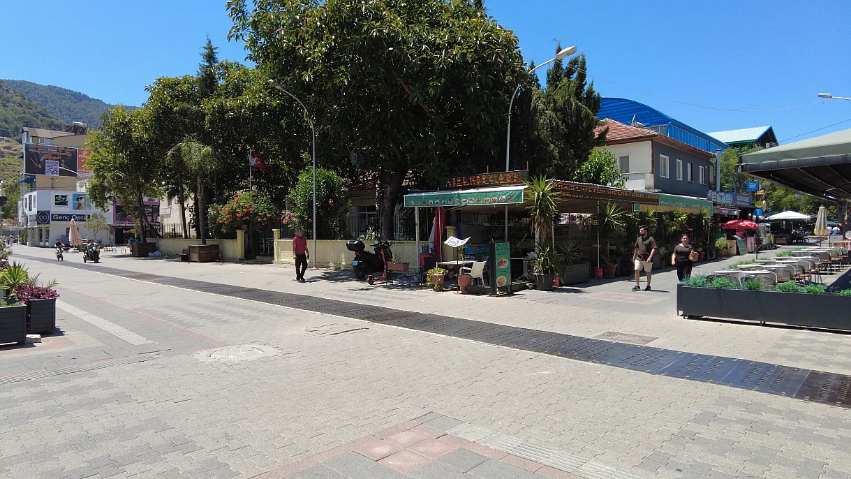 Bayram Bitti, Fethiye Merkezi Sessizliğe Büründü