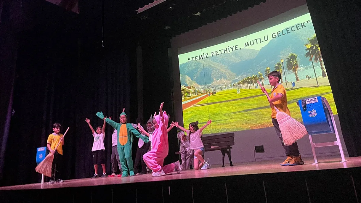 'Clean Fethiye, Happy Future' came to life with the children's acting