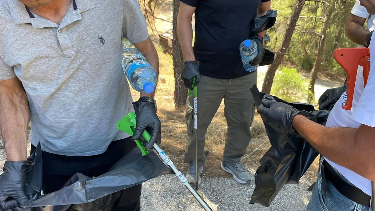 Environmental cleaning on the Peninsula by Seydikemer Eşen Open Penal Institution