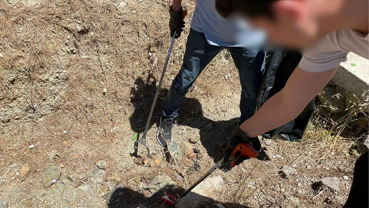 Environmental cleaning on the Peninsula by Seydikemer Eşen Open Penal Institution
