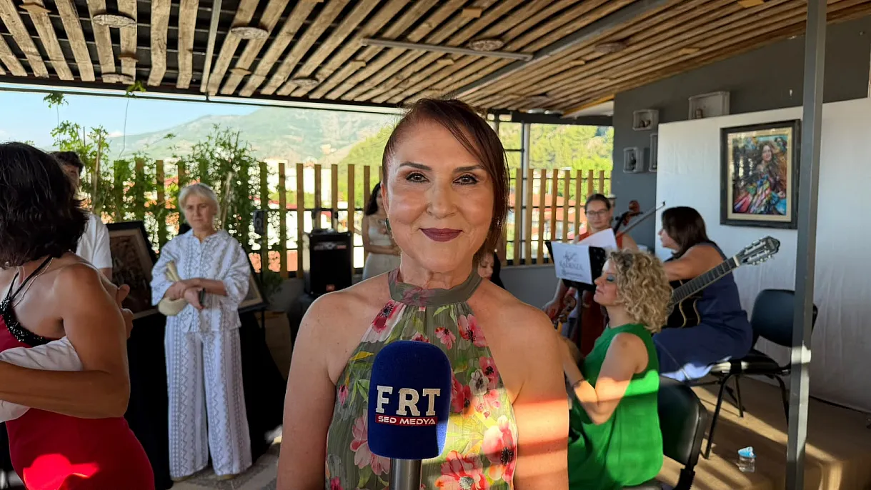 Relief Exhibition of Gülden Temel Erdönmez in Fethiye Received Intense Interest from Art Lovers