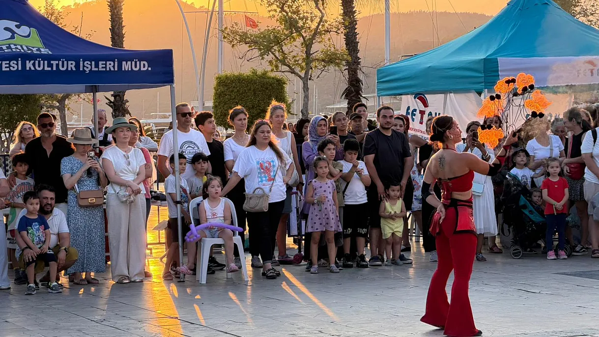 Support Night for Yusuf Eymen in Fethiye: Fire Show Attracted Great Attention