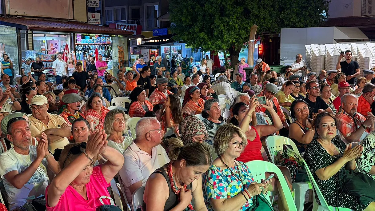 Highland Walk excitement in Göcek started with a parade, crowned with a concert