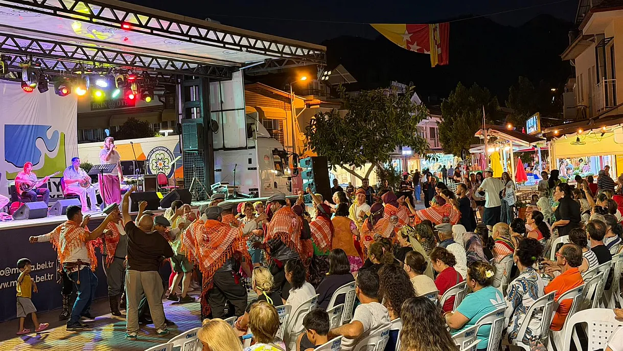 Highland Walk excitement in Göcek started with a parade, crowned with a concert