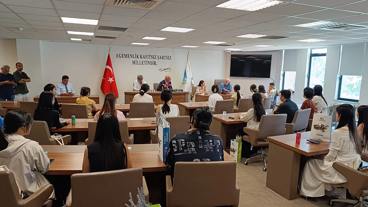 Friendship visit to Fethiye Municipality from Chinese students