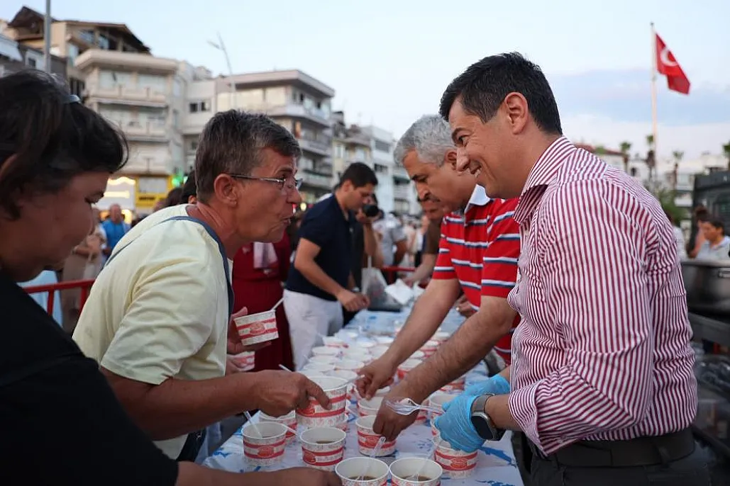 Ashura charity of 2,000 servings from Marmaris Municipality