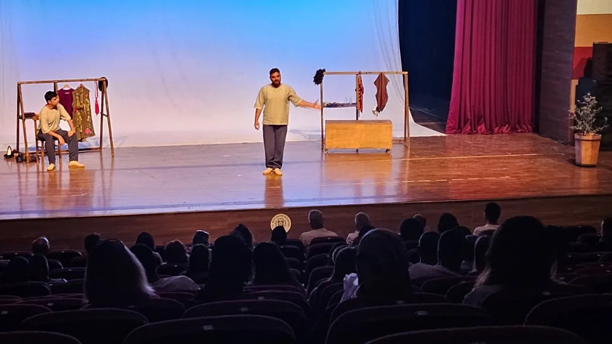 Bodrum Municipality City Theatre met with art lovers in Muğla