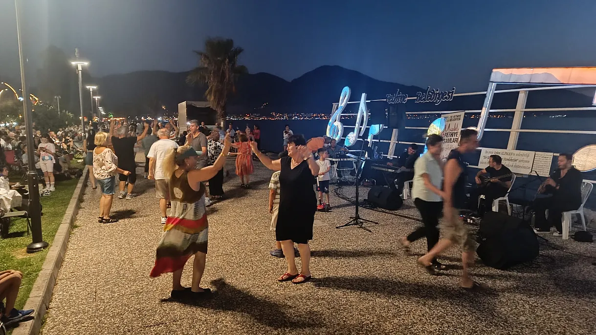 Music-filled summer evenings continue in Fethiye: Adem Kazan breeze at the 3rd Stage Coast