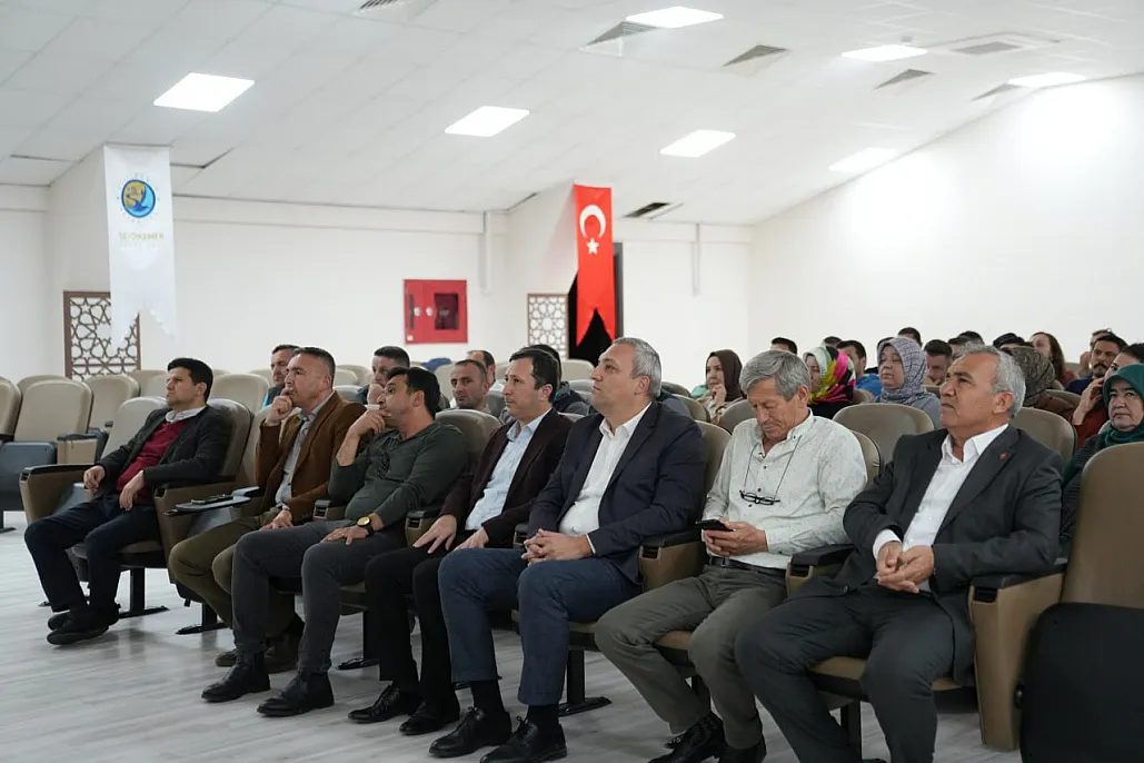 Seydikemer Belediyesi'nden Obeziteye Karşı Farkındalık Semineri