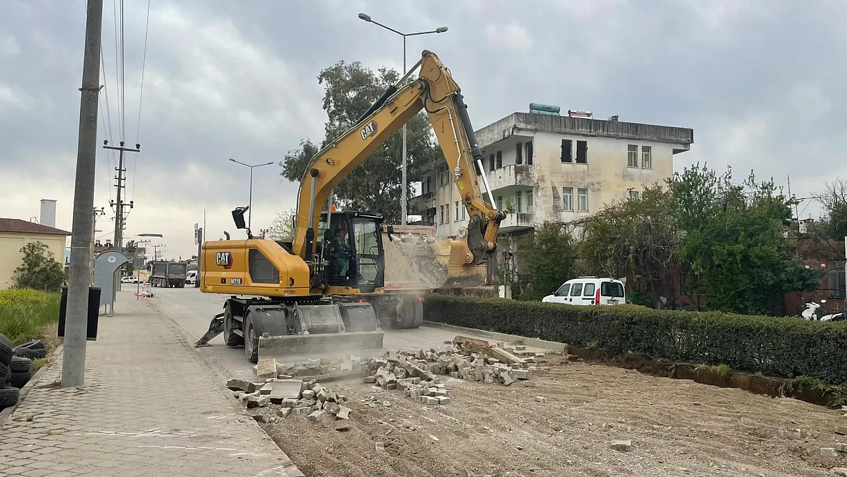Seydikemer'de 'Yeni Nesil Kavşak' Projesi sürüyor: Teslim tarihi 15 Mayıs 2026