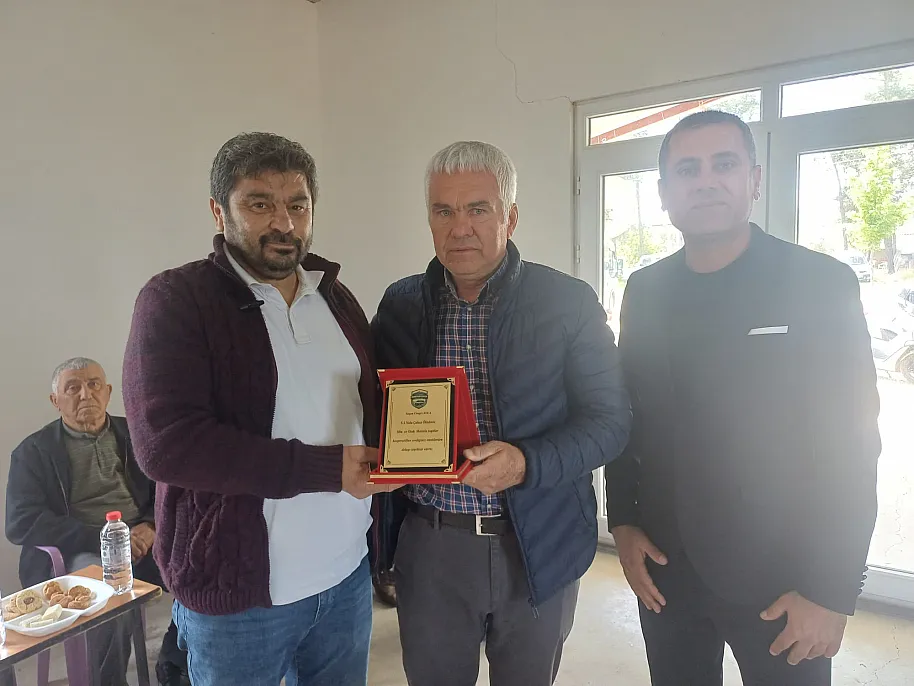 Fethiye'de Minibüs Kooperatifinde Ali Balcı Güven Tazeledi