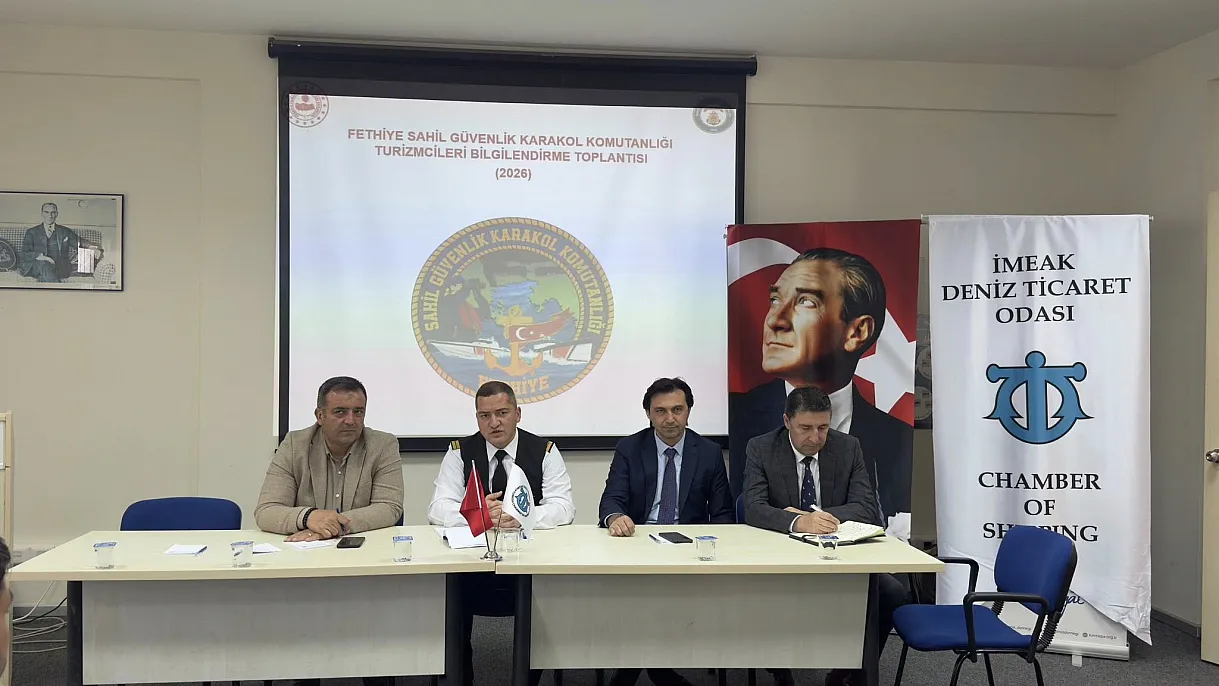 Toplantıya katılımın hayli yoğun olduğu gözlemlendi