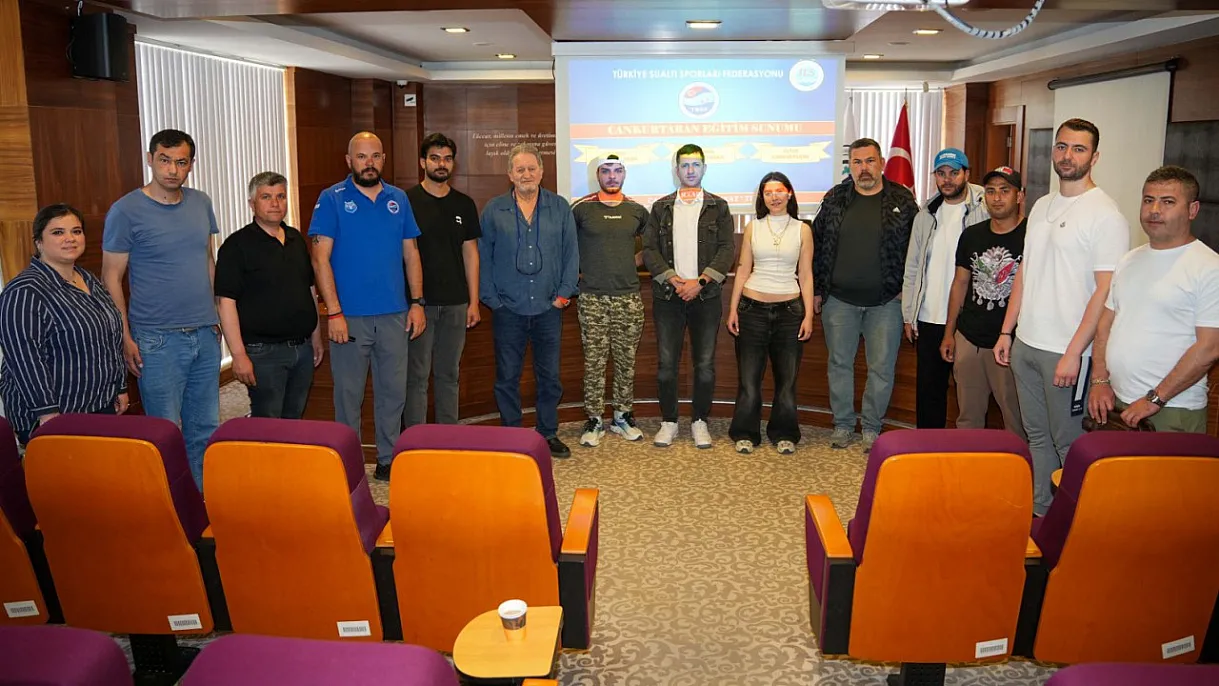Fethiye'de 14 Kişi Bronz Cankurtaran Belgesi Aldı