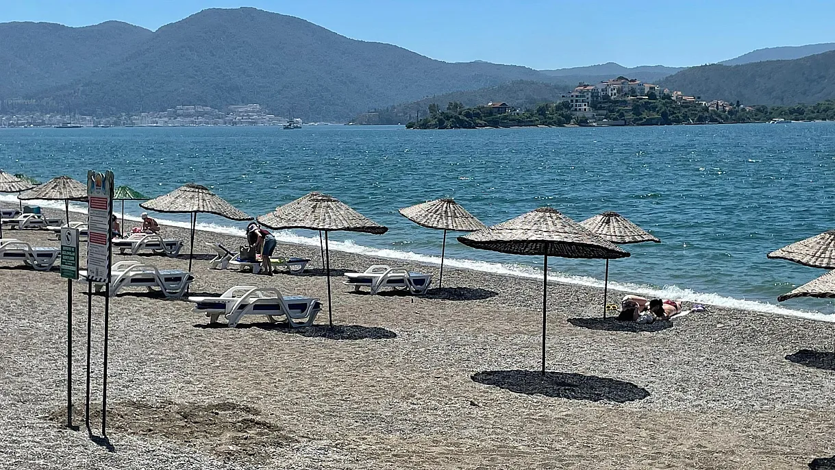 Fethiye Çalış Plajı'nda yaz hareketliliği başladı