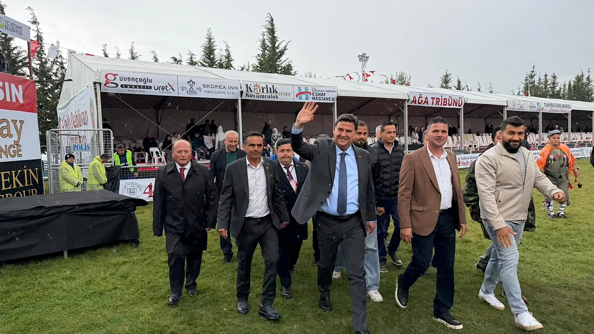 Fethiye’de 4. Mustafa Kiremitli Yağlı Pehlivan Güreşleri Başladı