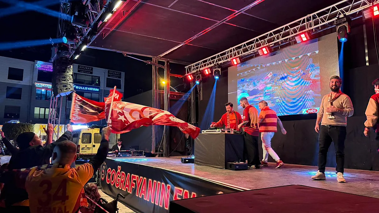 Galatasaray Samsun'da Yenildi: Fethiye'de Şampiyonluk Kutlamaları Haftaya Ertelendi