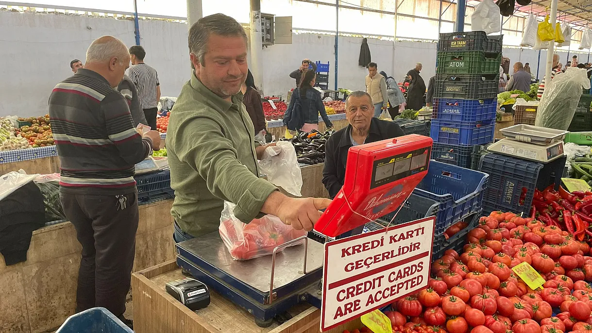 Fethiye Salı Pazarı’nda yeni dönem: Kartlı ödeme başladı