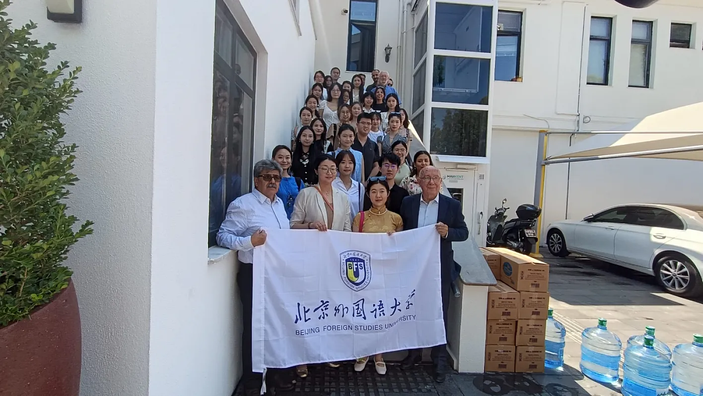Friendship visit to Fethiye Municipality from Chinese students