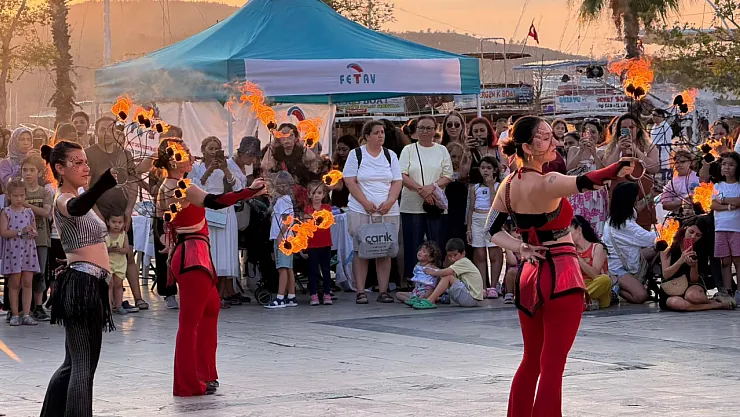 Support Night for Yusuf Eymen in Fethiye: Fire Show Attracted Great Attention