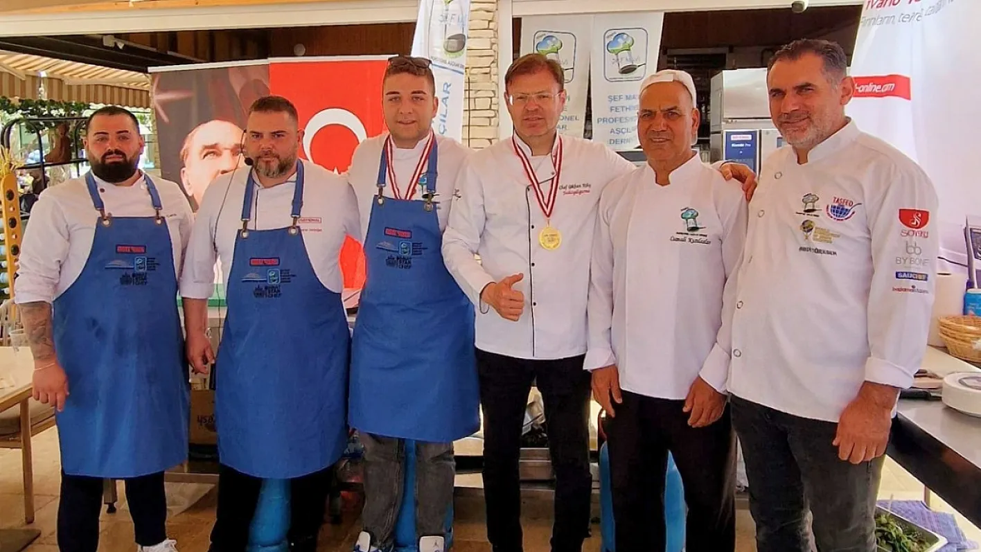 Fethiye’de Şef Mavi Profesyonel Aşçılar Derneği, deniz mutfağını tanıttı