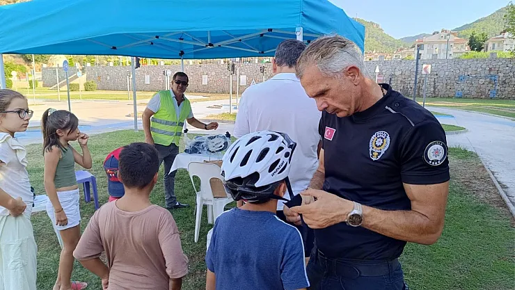 FETAV ve Kent Konseyi'nden Çocuklara Bisiklet ve Trafik Eğitimi