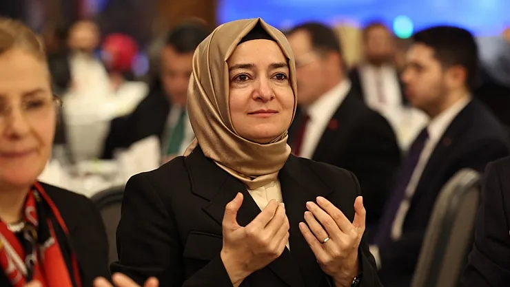Fatma Betül Sayan Kaya's Day of Sorrow! Her Aunt Passed Away