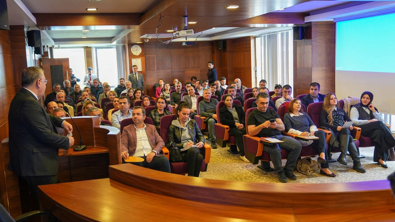 Fethiye’de yatırım ve teşvik toplantısı yoğun ilgi gördü