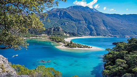 Ölüdeniz'e Gidecekler Dikkat! Fethiye'de Sıcak Hava Etkisini Artırıyor