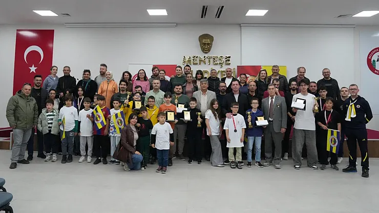 Menteşe’de 23 Nisan Satranç Turnuvası İle Kutlandı