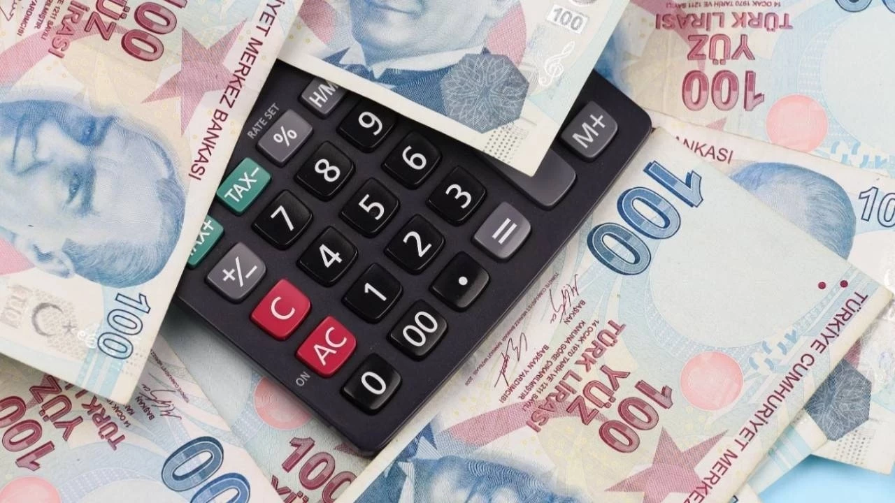 Turizm ve ihracata 120 milyar liralık kredi paketi