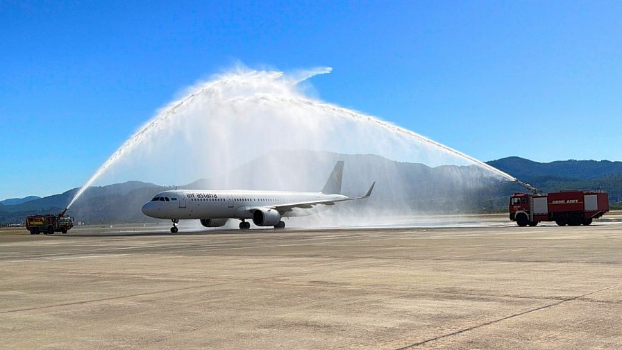 First flight from Kazakhstan to Dalaman