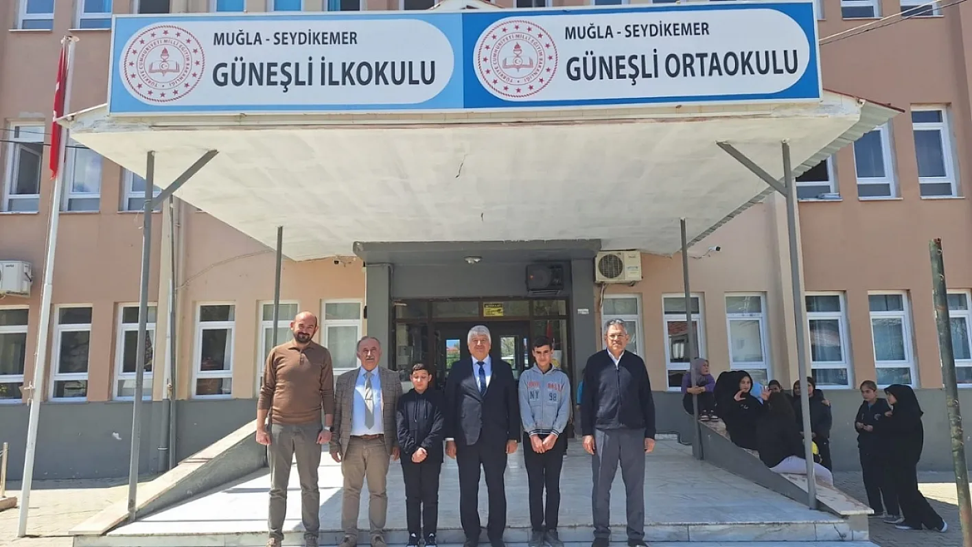 AK Parti Seydikemer İlçe Başkanı Ali Büklü’den TÜBİTAK Bölge Birincisi Öğrencilere Ziyaret