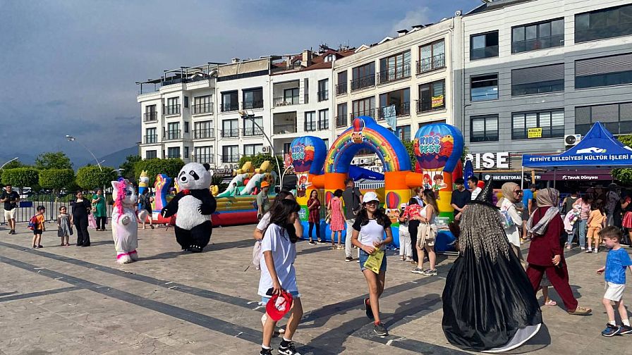 Fethiye Beşkaza Meydanı'nda Yusuf Eymen'e Destek Etkinliği: Kampanya Bir Yıl Daha Devam Edecek