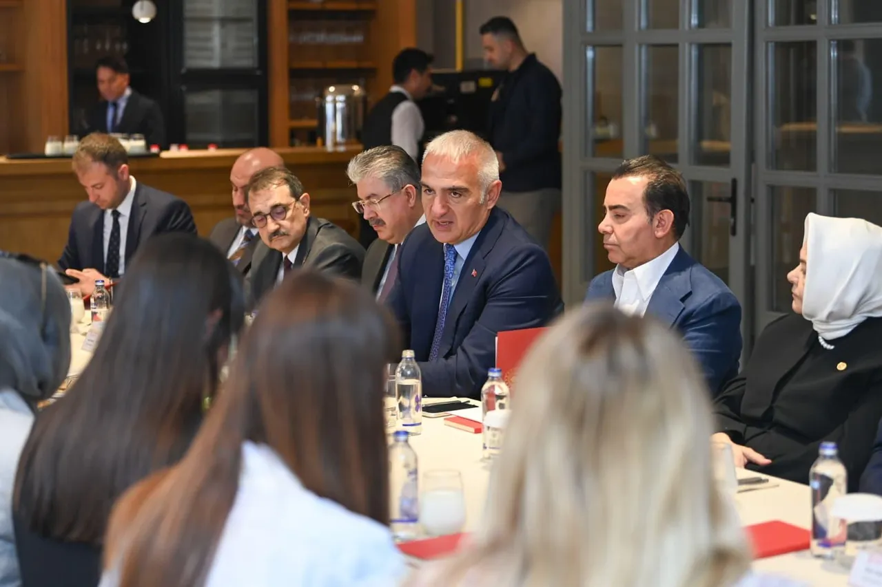 Bakan Ersoy turizm stratejisini anlattı: Ezberler tamamen değişti!