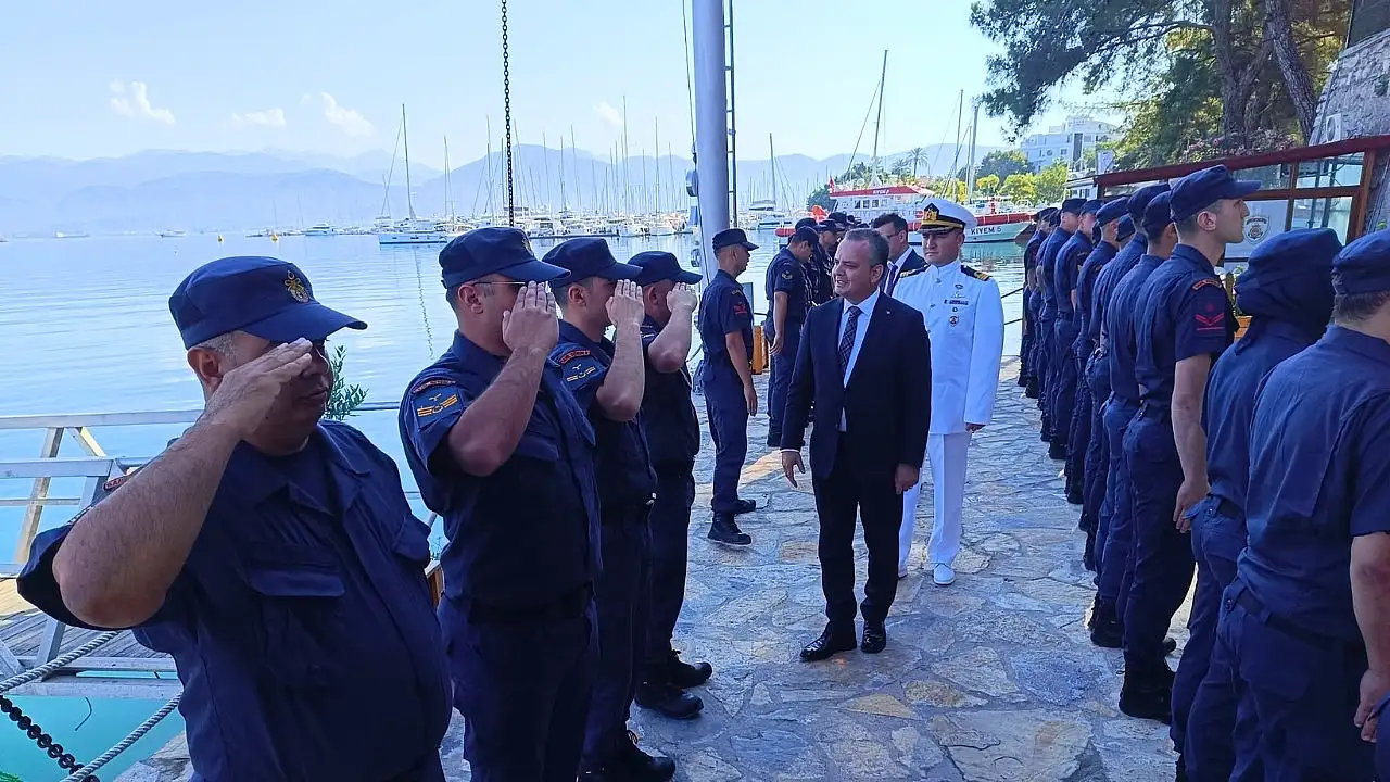 Kaymakam Fatih Akkaya'dan Jandarma ve Sahil G&uuml;venlik Personeline Bayram Ziyareti