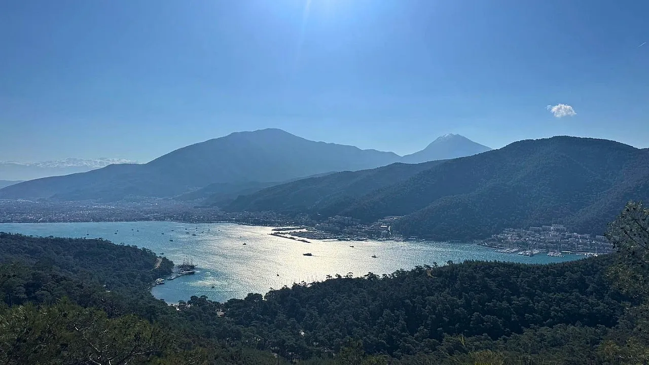 Weather in Fethiye on June 5, 2026: Partly Cloudy and Clear Skies!