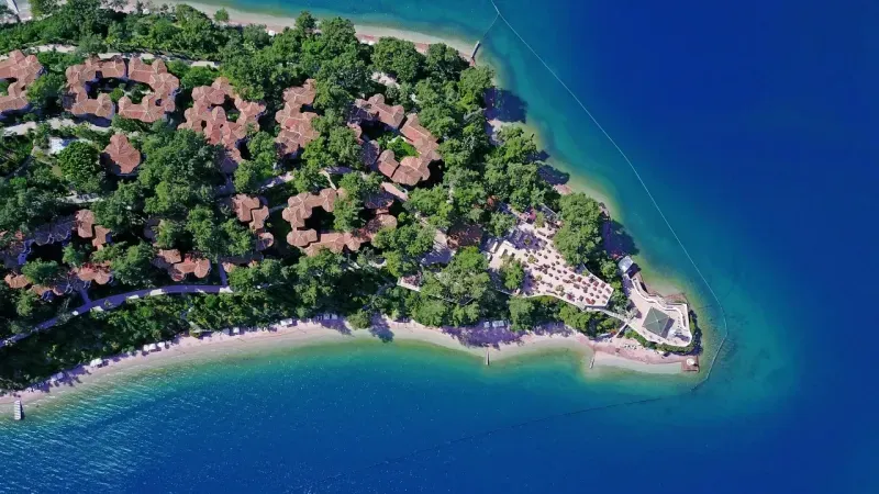 Fethiye&rsquo;de G&ouml;renlerin Hayran Kaldığı Saklı Koy Boncuklu Koyu (1)