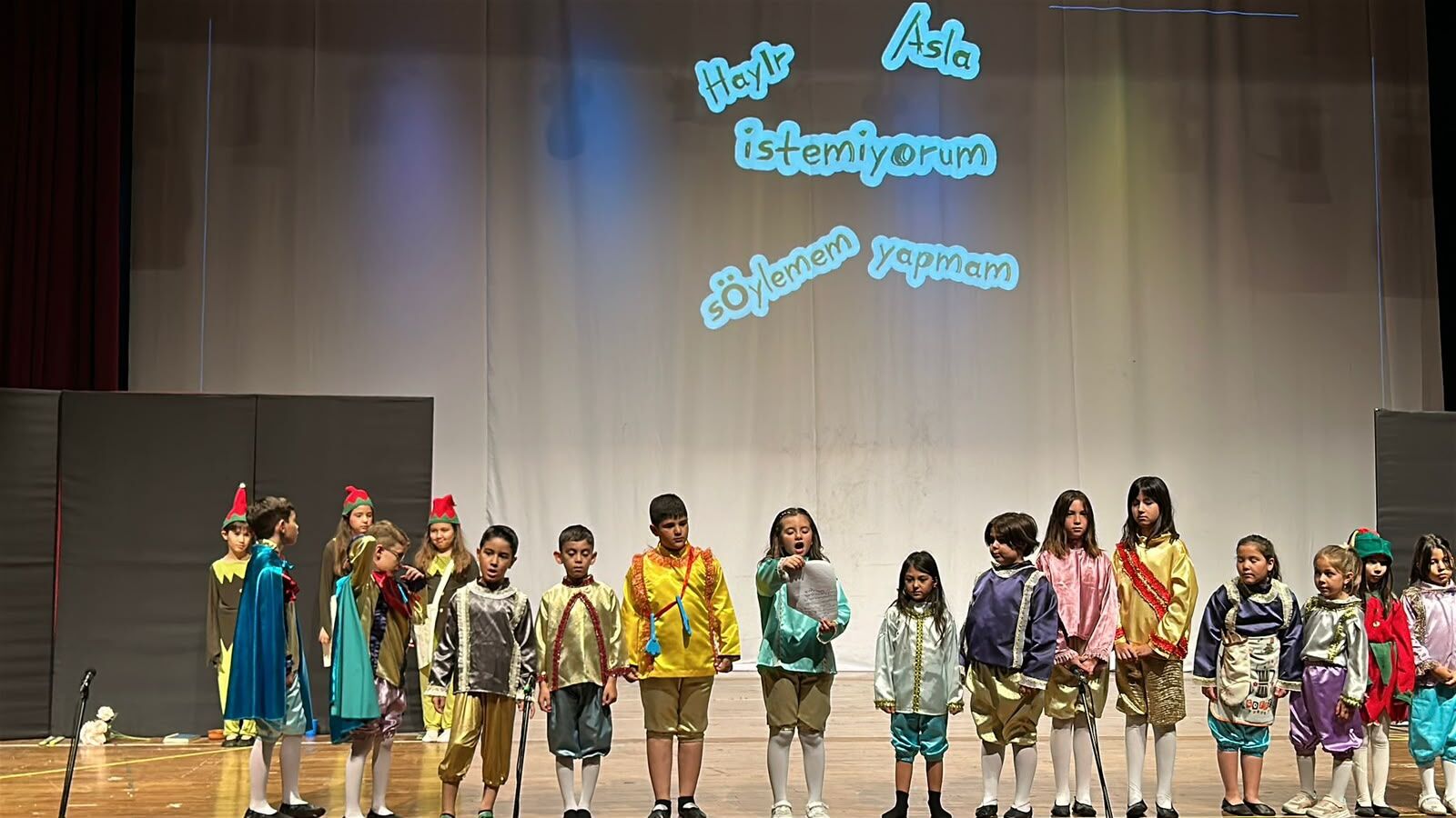 Theater (2)