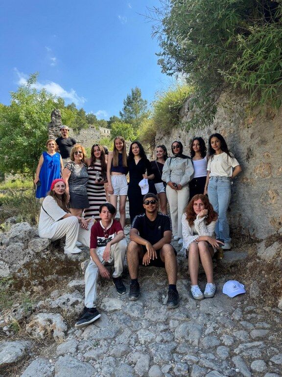 Öğrenciler Ölüdeniz Ve Kayaköy'ü Gezdiler (2) 576X768