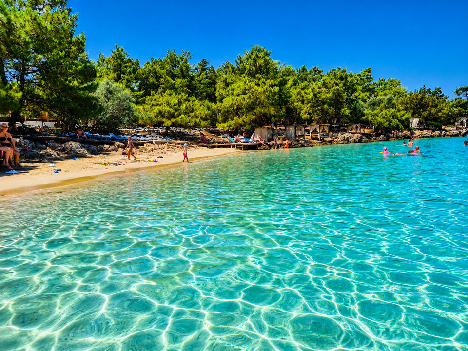 Thousands of Tourists Go to the Sea by Tractor in Marmaris!