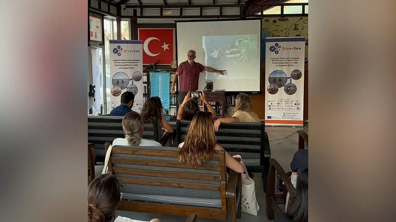 Vatandaşlar Fethiye'de Deniz Bilimi Araştırmalarına Katıldı