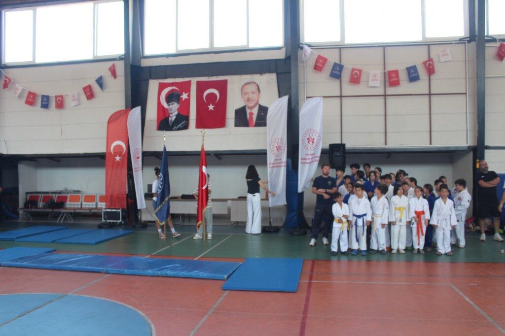Yaz Spor Okulları Başladı (3) 1024X682