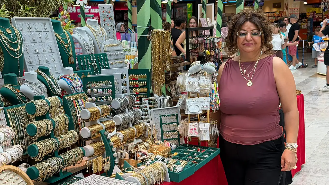 Fethiye'de Summer Fest'te Kadın Girişimciler &Uuml;r&uuml;nlerini Sergiliyor