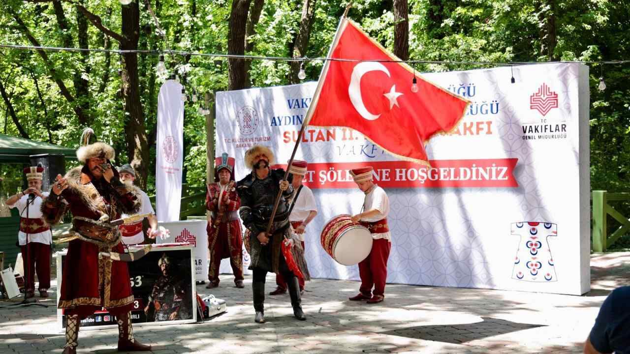 Muğla&rsquo;da 19 &Ccedil;ocuk I&ccedil;in S&uuml;nnet Ş&ouml;leni D&uuml;zenlendi (3)